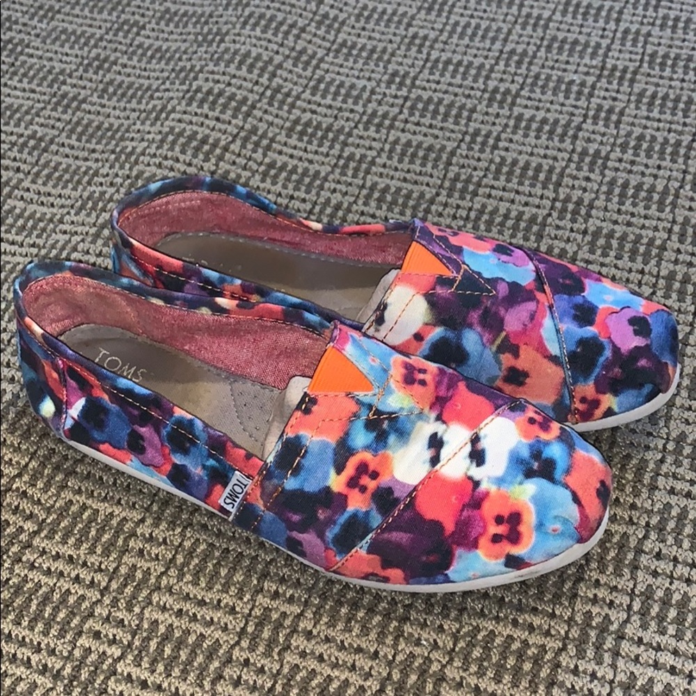 Floral toms
